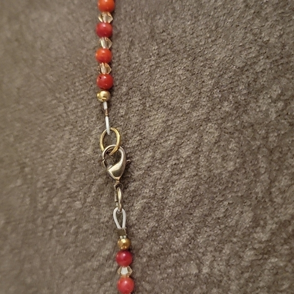 𝅺HANDMADE Red Coral Gold Swarovski Crystal Beaded Valentine's Necklace - Picture 7 of 9